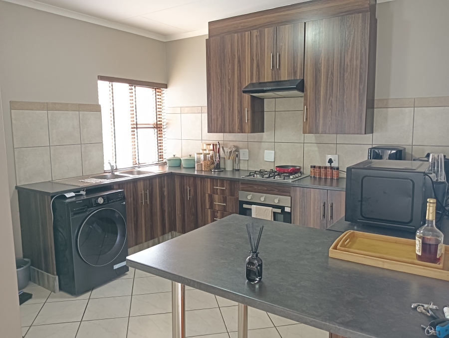 3 Bedroom Property for Sale in Melodie North West